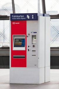 Fahrkartenautomaten in Höfen